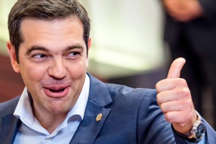 «Δώσαμε» το όνομα με αντάλλαγμα το χρέος; «Bild»: «Ερχονται ελαφρύνσεις για την Ελλάδα» – FAZ: «Ηγέτης ο Τσίπρας!»